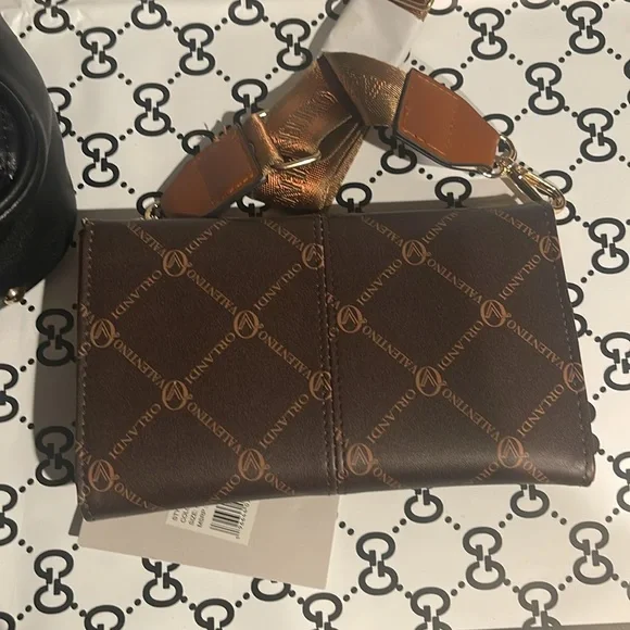 NWT Bundle of 2 NEW Valentino Orlandi bags both crossbody - Picture 10 of 17